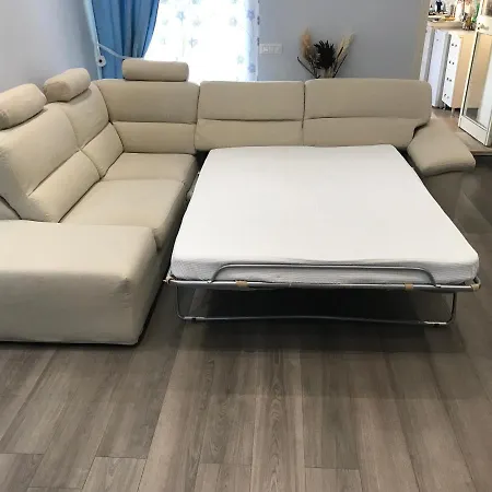 Apartment Mon